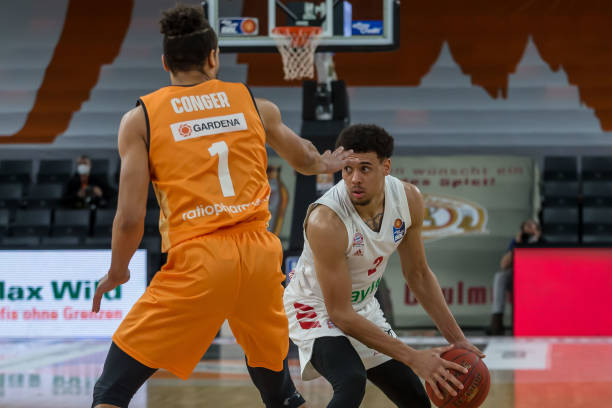 在保持竞争 在保持竞争